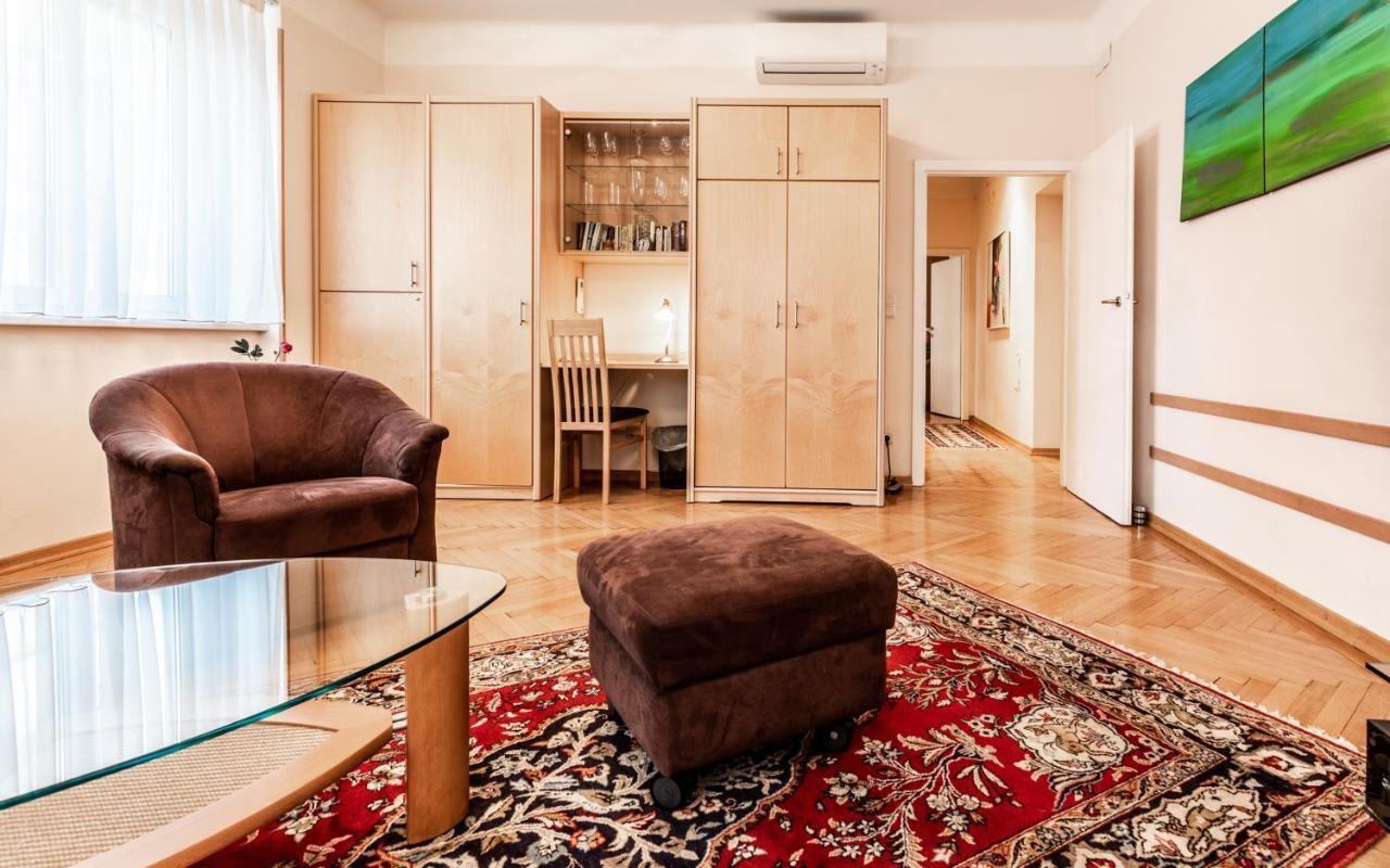 Aparthotel - Cav Vídeň